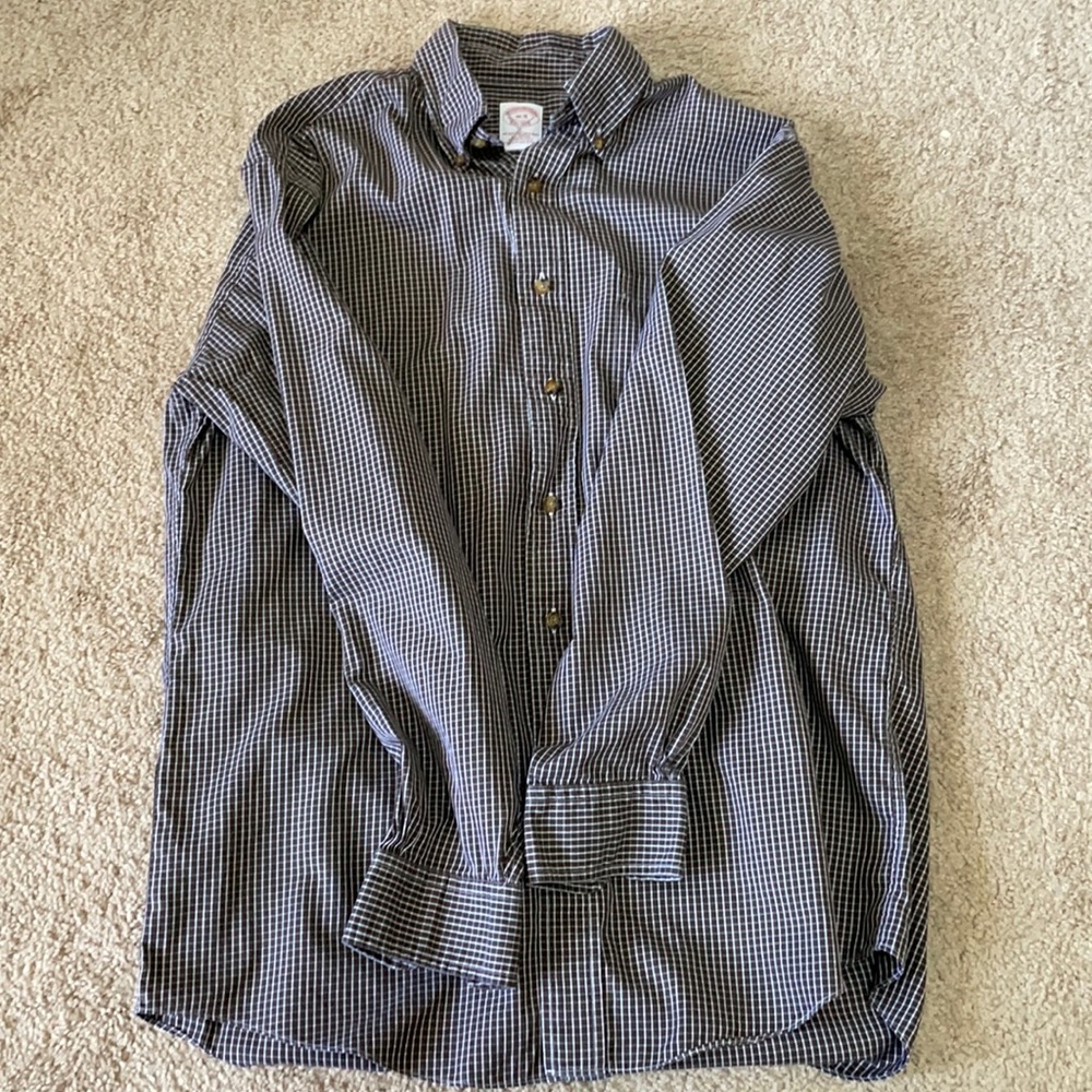 Brooks Brothers Brown Size Medium Button Down